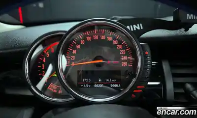 Mini Cooper 2017 1.5 Автомат в Москве № 167233, миниатюра 2