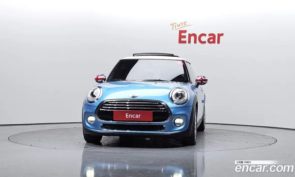 Mini Cooper 2017 1.5 Автомат в Москве № 167233, фото 5