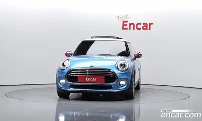Mini Cooper 2017 1.5 Автомат в Москве № 167233, миниатюра 5