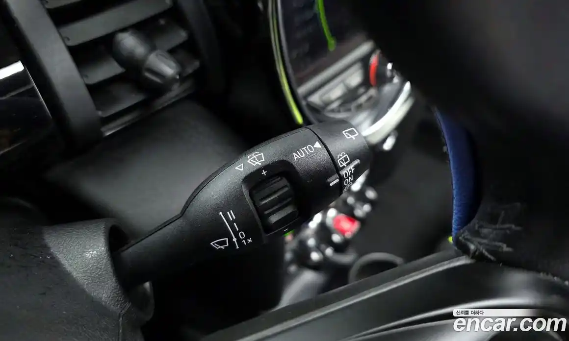 Mini Cooper 2017 1.5 Автомат в Москве № 167233, фото 8