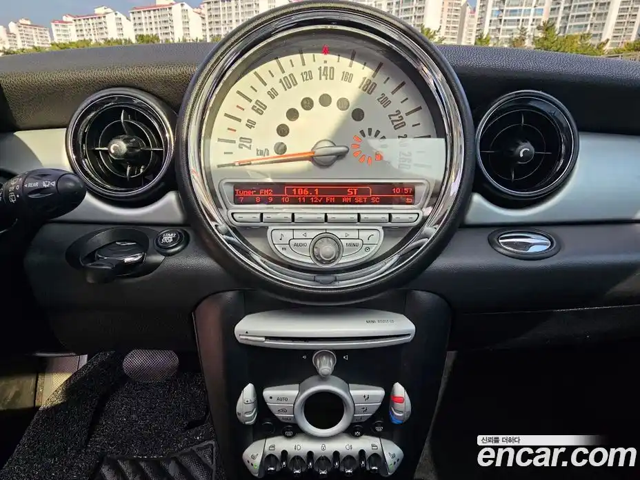 Mini Cooper 2010 1.6 Автомат в Москве № 167519, фото 13