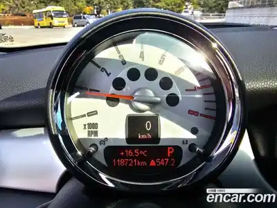 Mini Cooper 2010 1.6 Автомат в Москве № 167519, миниатюра 10