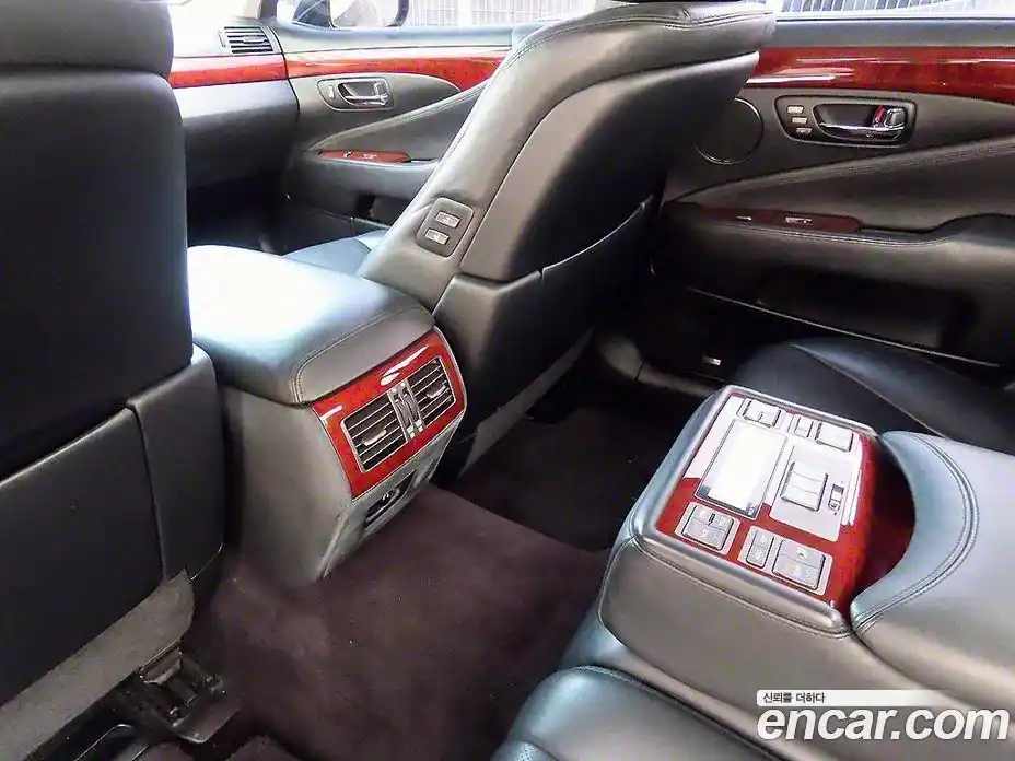 Lexus LS 2007 4.6 Автомат в Москве № 168332, фото 16
