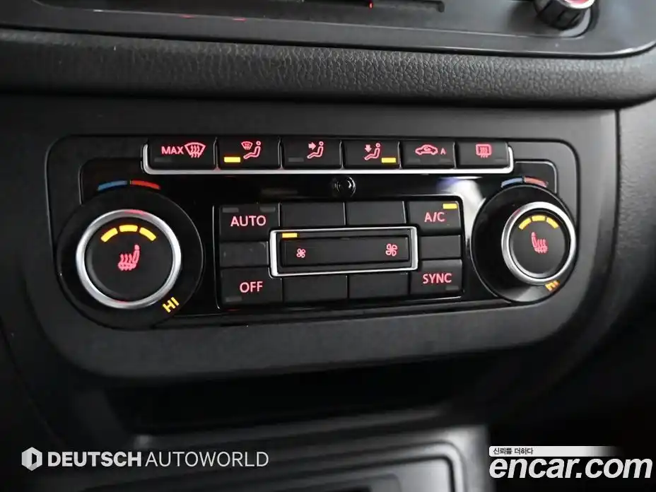 Volkswagen Tiguan 2014 2.0 Автомат в Москве № 168965, фото 17