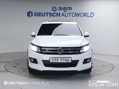 Volkswagen Tiguan 2014 2.0 Автомат в Москве № 168965, миниатюра 3