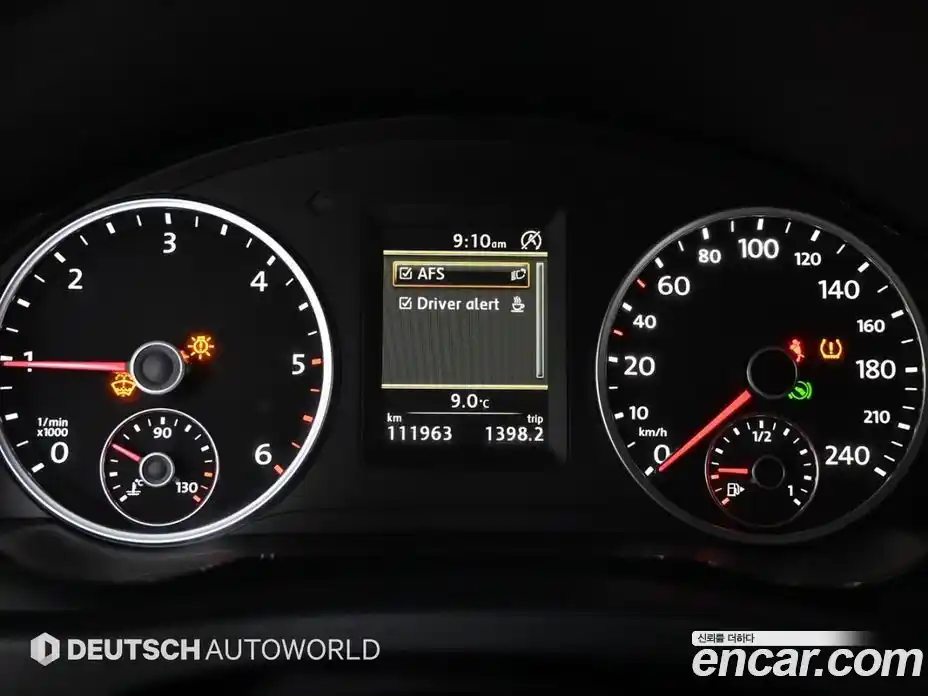 Volkswagen Tiguan 2014 2.0 Автомат в Москве № 168965, фото 8