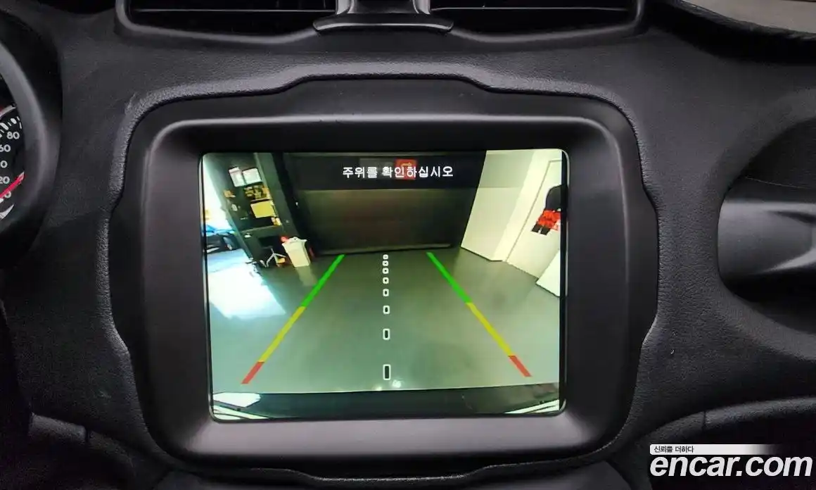 Jeep Renegade 2022 1.3 Автомат в Москве № 169407, фото 1