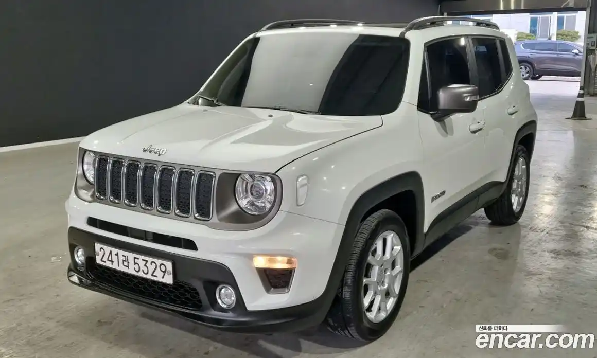 Jeep Renegade 2019 2.4 Автомат в Москве № 169973, фото 1
