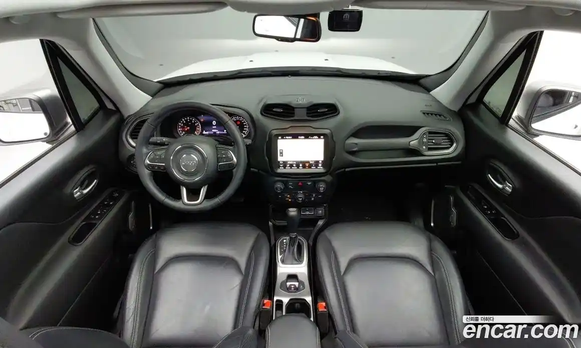 Jeep Renegade 2020 2.4 Автомат в Москве № 170042, фото 3