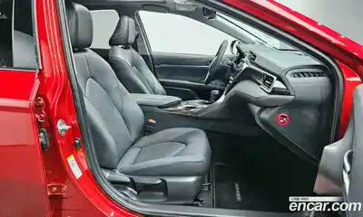 Toyota Camry 2018 2.5 Автомат в Москве № 170198, миниатюра 3