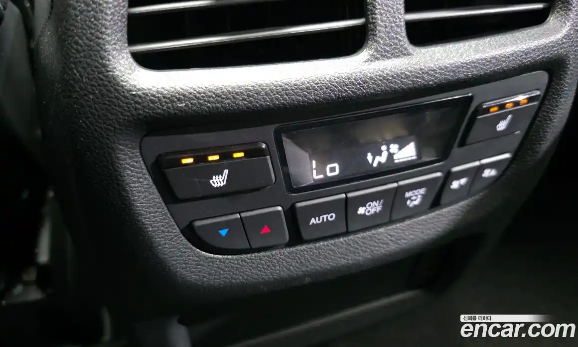 Honda Pilot 2017 3.5 Автомат в Москве № 170644, фото 14