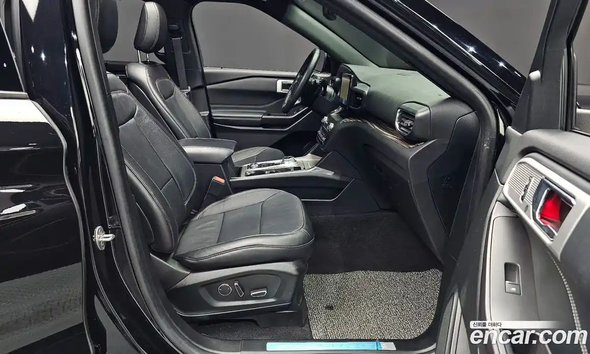 Ford Explorer 2020 2.3 Автомат в Москве № 170771, фото 11