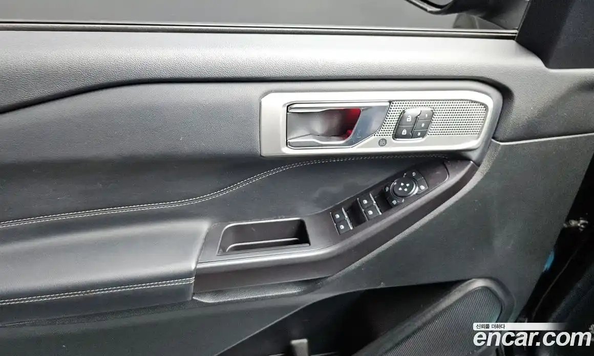 Ford Explorer 2020 2.3 Автомат в Москве № 170771, фото 17