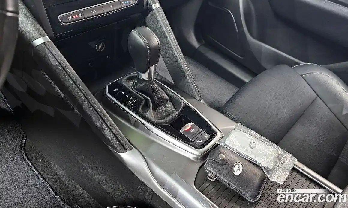 Renault QM6 2022 2.0 Автомат в Москве № 176120, фото 8