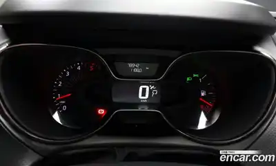 Renault QM3 2016 1.5 Автомат в Москве № 180060, миниатюра 12