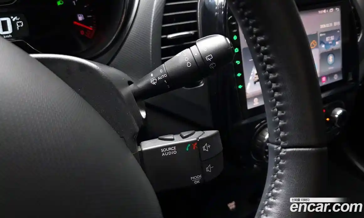 Renault QM3 2016 1.5 Автомат в Москве № 180060, фото 14