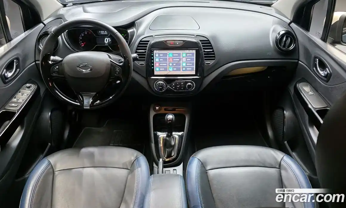 Renault QM3 2016 1.5 Автомат в Москве № 180060, фото 18