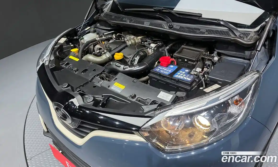 Renault QM3 2016 1.5 Автомат в Москве № 180060, фото 9