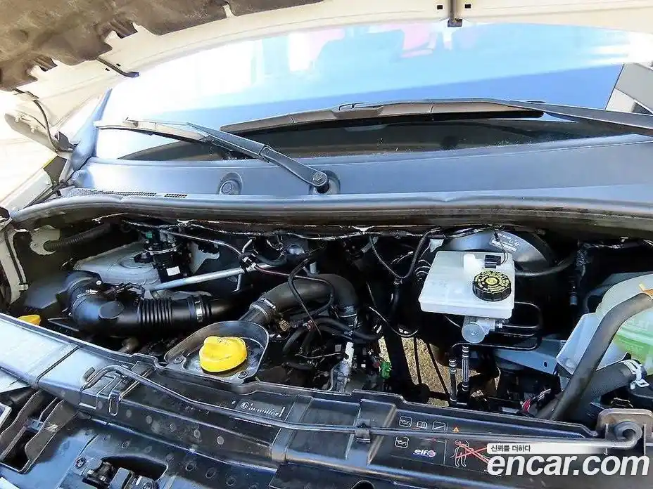 Renault Master 2019 2.3 Механическая в Москве № 185576, фото 19