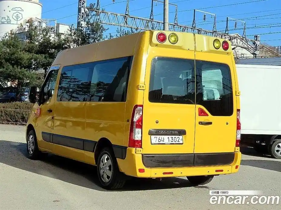 Renault Master 2019 2.3 Механическая в Москве № 185576, фото 3