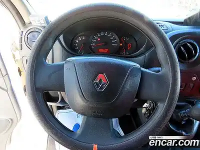 Renault Master 2019 2.3 Механическая в Москве № 185576, миниатюра 9