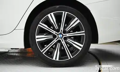 BMW 3-Series 2025 2.0 Автомат в Москве № 187322, миниатюра 5