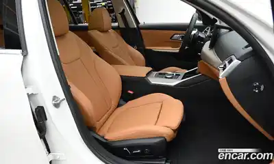 BMW 3-Series 2025 2.0 Автомат в Москве № 187322, миниатюра 10