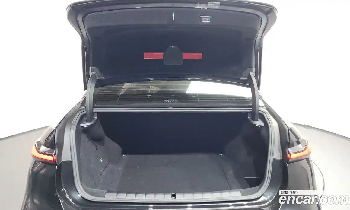 BMW i7 2023 0.3 Автомат в Москве № 189350, фото 10