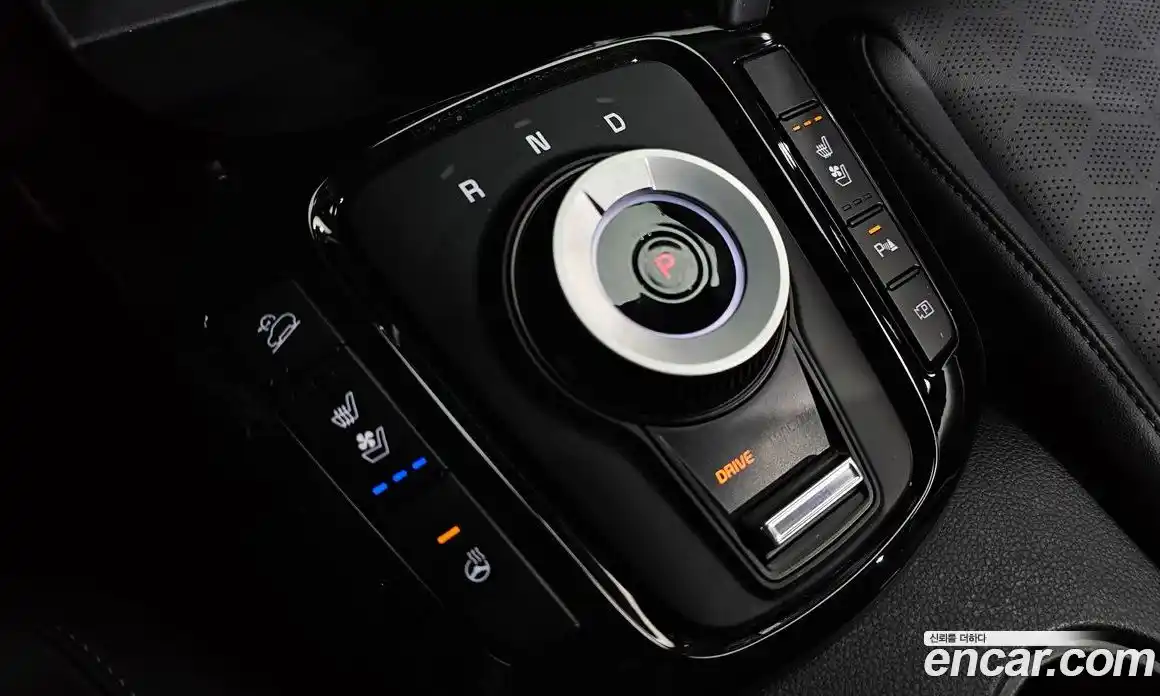 Kia Seltos 2024 1.6 Автомат в Москве № 190142, фото 14