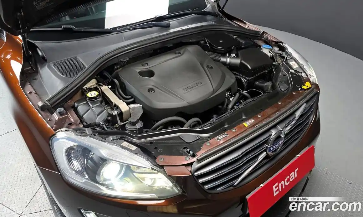 Volvo XC60 2017 2.0 Автомат в Москве № 190881, фото 19