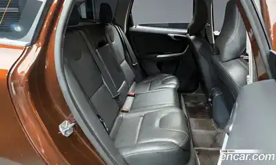 Volvo XC60 2017 2.0 Автомат в Москве № 190881, миниатюра 4