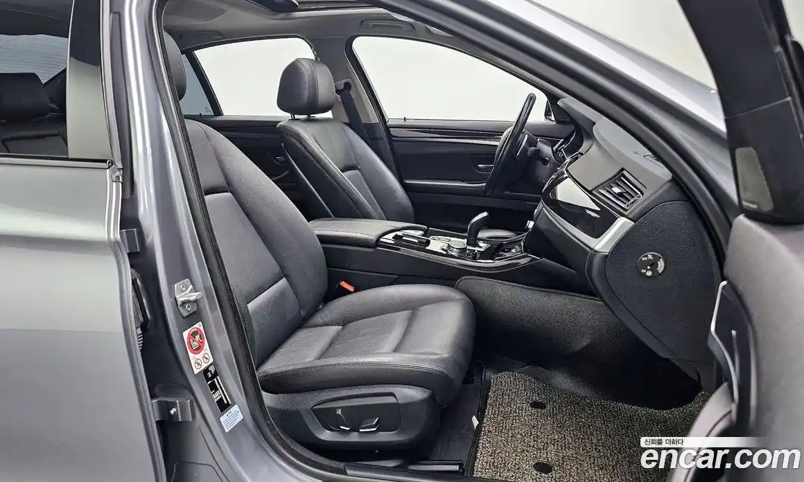 BMW 5-Series 2016 3.0 Автомат в Москве № 192030, фото 12