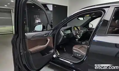 BMW iX3 2023 0.2 Автомат в Москве № 192285, миниатюра 11