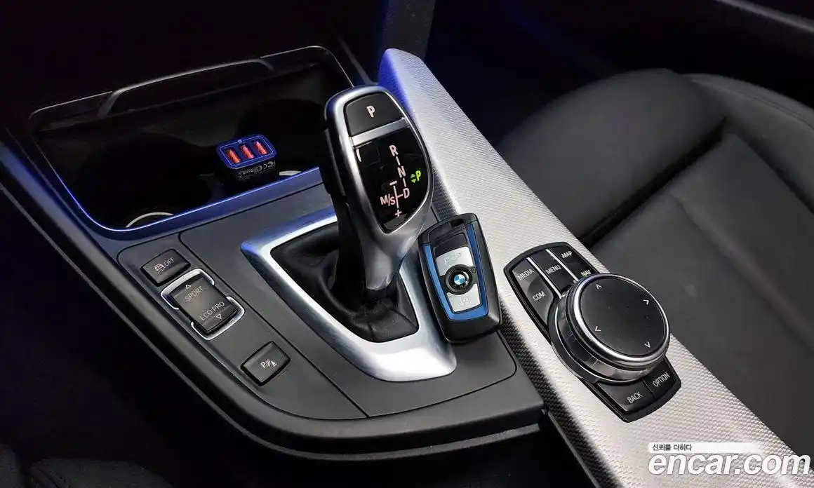 BMW 3-Series 2017 2.0 Автомат в Москве № 193051, фото 20