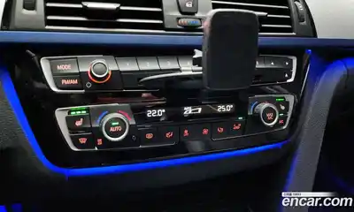 BMW 3-Series 2017 2.0 Автомат в Москве № 193051, миниатюра 2