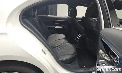 Mercedes-Benz E-Class 2024 2.0 Автомат в Москве № 193855, миниатюра 7