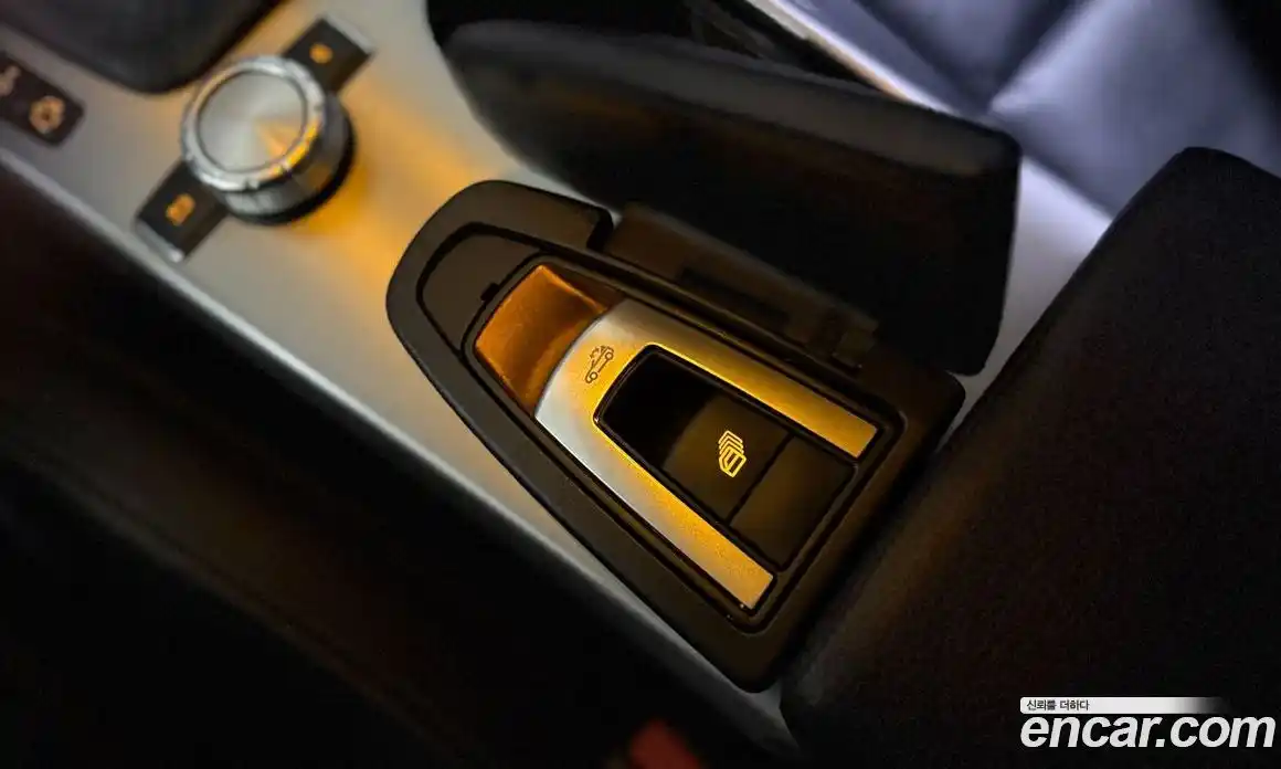 Mercedes-Benz SLK-Class 2015 1.8 Автомат в Москве № 194274, фото 17