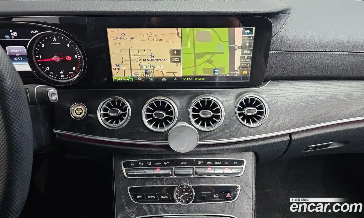 Mercedes-Benz E-Class 2018 1.9 Автомат в Москве № 195163, фото 11