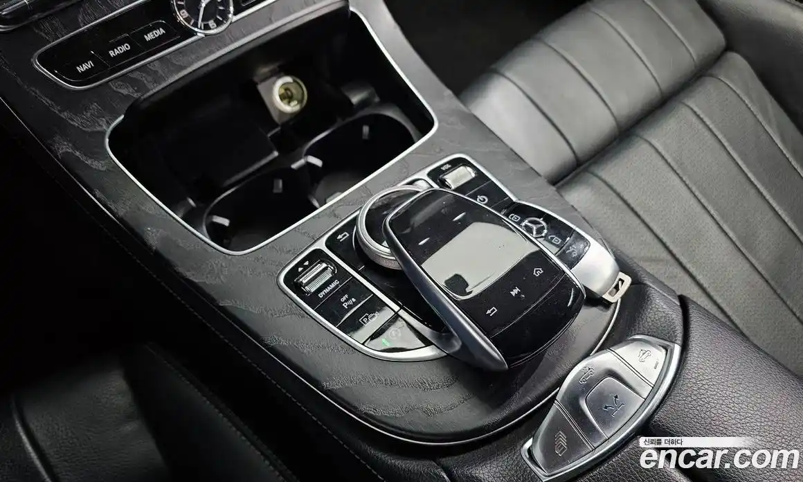 Mercedes-Benz E-Class 2018 1.9 Автомат в Москве № 195163, фото 15