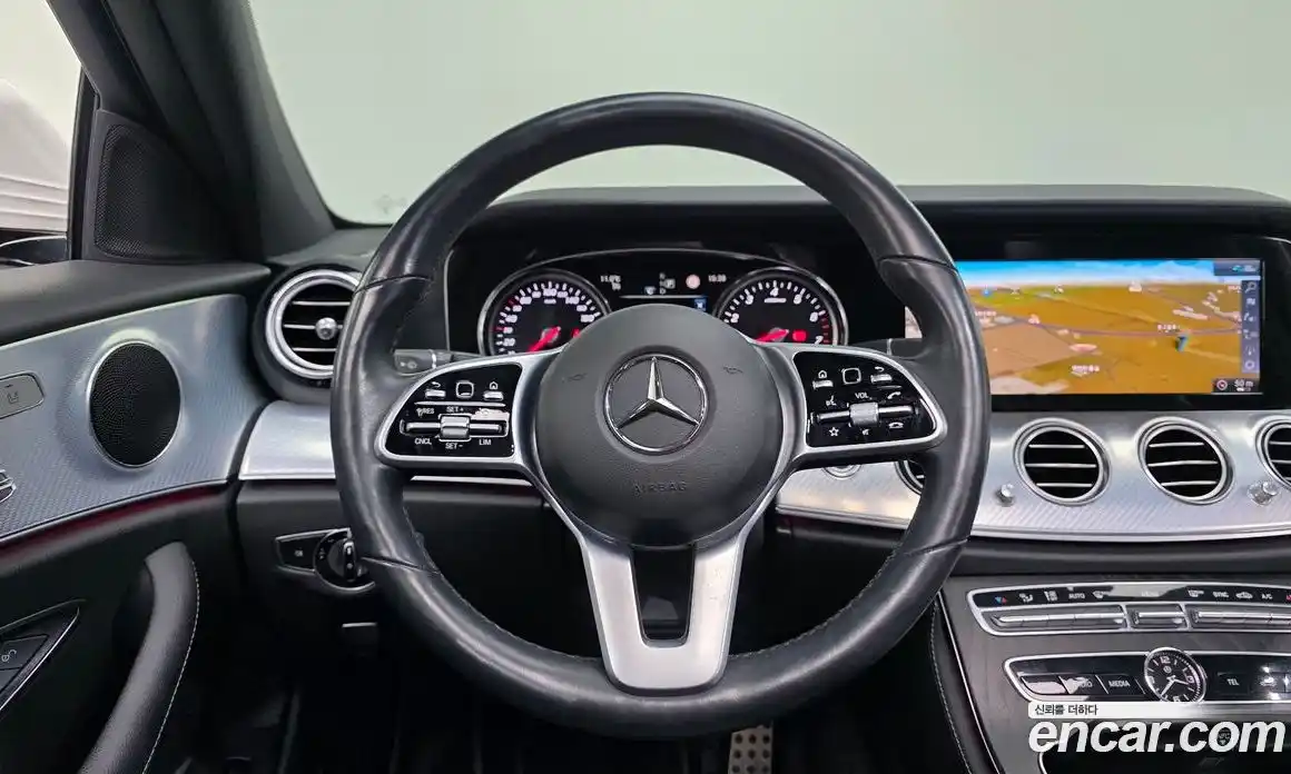 Mercedes-Benz E-Class 2020 2.0 Автомат в Москве № 195534, фото 11