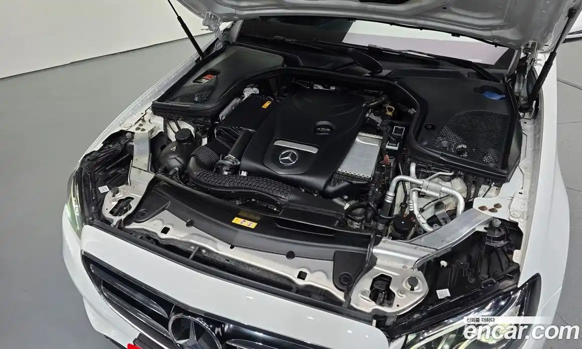 Mercedes-Benz E-Class 2020 2.0 Автомат в Москве № 195534, фото 13