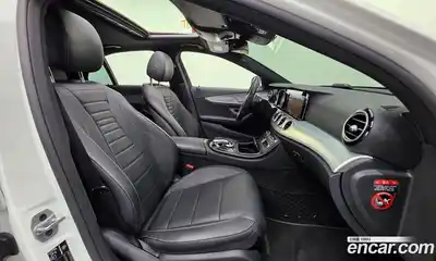 Mercedes-Benz E-Class 2020 2.0 Автомат в Москве № 195534, миниатюра 6