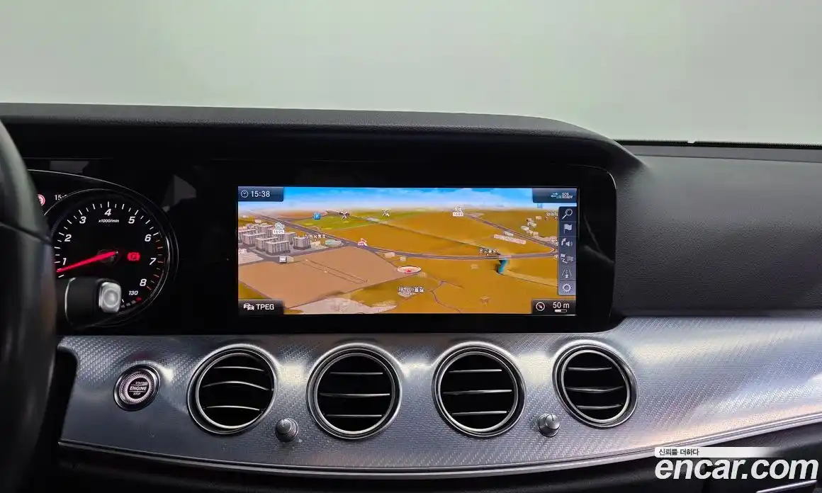 Mercedes-Benz E-Class 2020 2.0 Автомат в Москве № 195534, фото 7