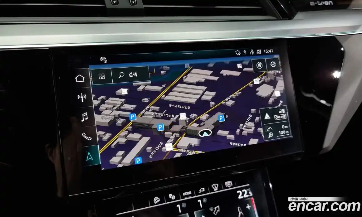 Audi Q8 e-tron 2024 0.3 Автомат в Москве № 195886, фото 19