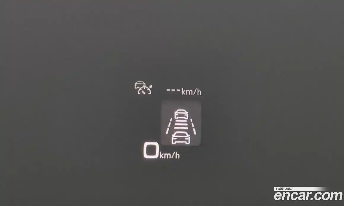 Audi Q8 e-tron 2024 0.3 Автомат в Москве № 195886, фото 10