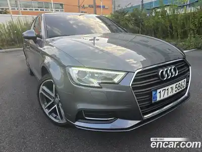 Audi A3 2020 2.0 Автомат в Москве № 196218, миниатюра 2