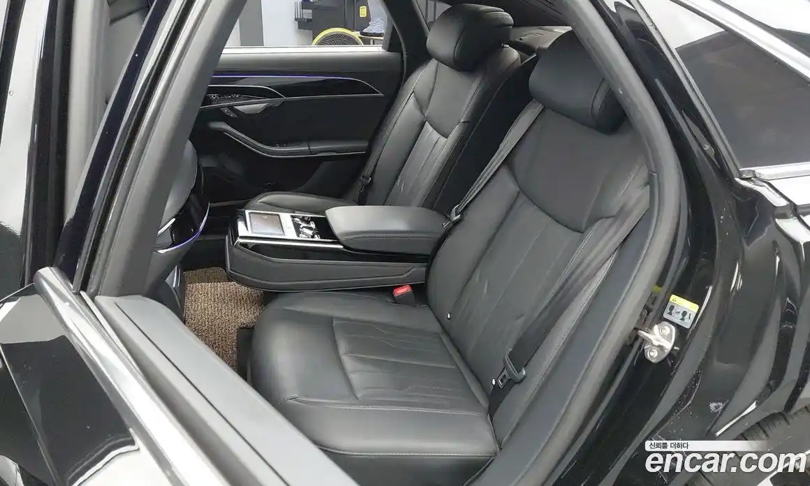 Audi A8 2021 3.0 Автомат в Москве № 196759, фото 12