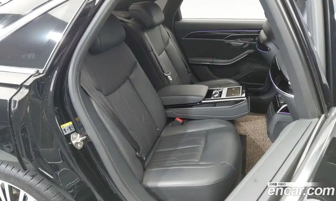 Audi A8 2021 3.0 Автомат в Москве № 196759, фото 13