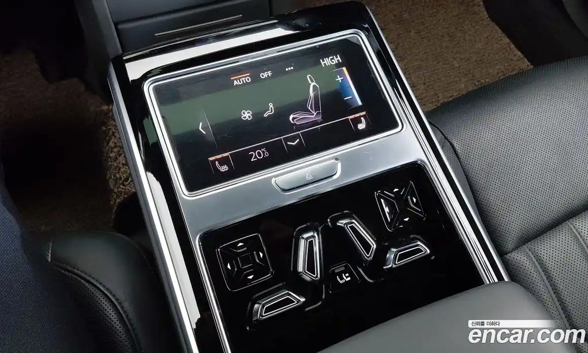 Audi A8 2021 3.0 Автомат в Москве № 196759, фото 17