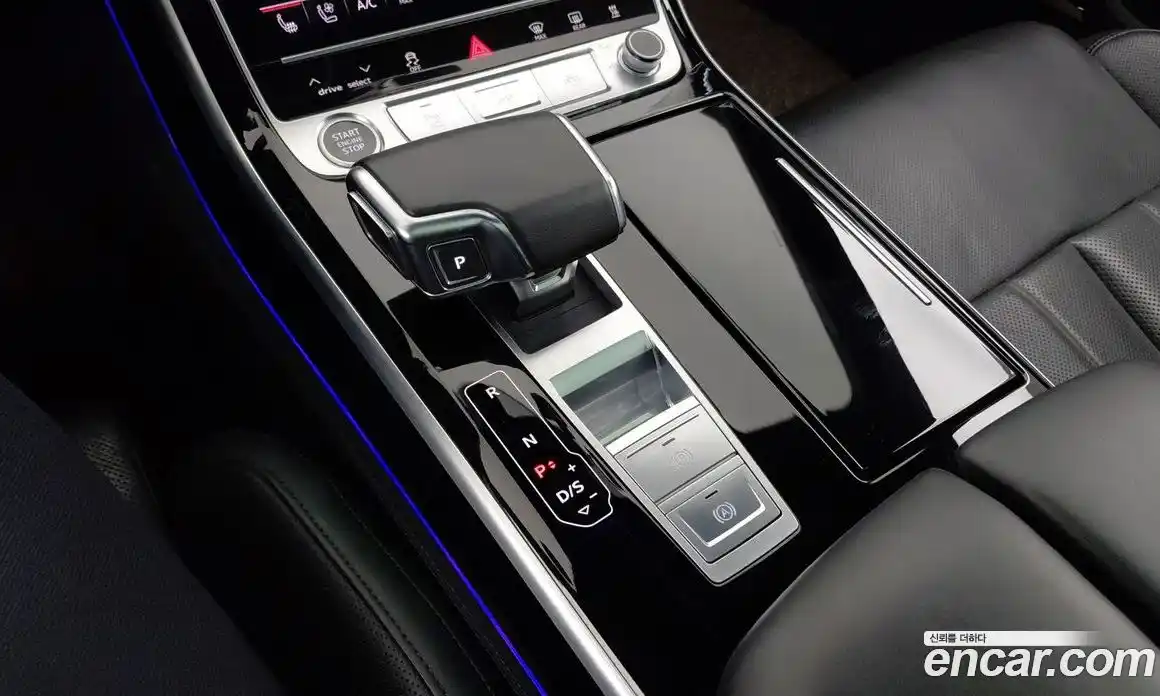 Audi A8 2021 3.0 Автомат в Москве № 196759, фото 9